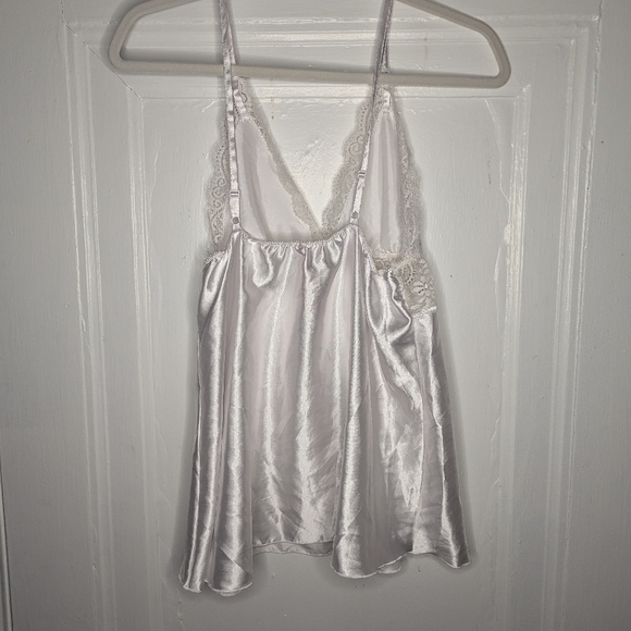 Seven Til Midnight Woman's Chemise L - Picture 2 of 3